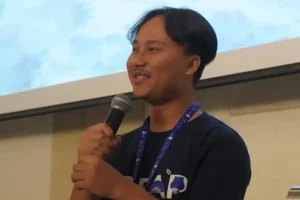 Mahasiswa UNAIR Eksplorasi Budaya Sabah Malaysia dalam Konferensi Internasional Rafli Noer Khairam, mahasiswa FIB UNAIR