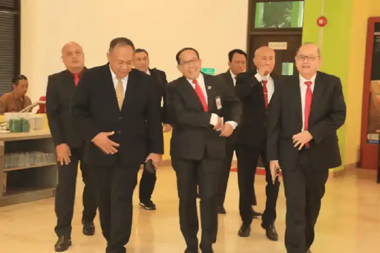 Tutup PKA-PKP Angkatan I Tahun 2024, Pj Sekdaprov Jatim Harap Lahirkan Pemimpin Dengan Visi Perubahan