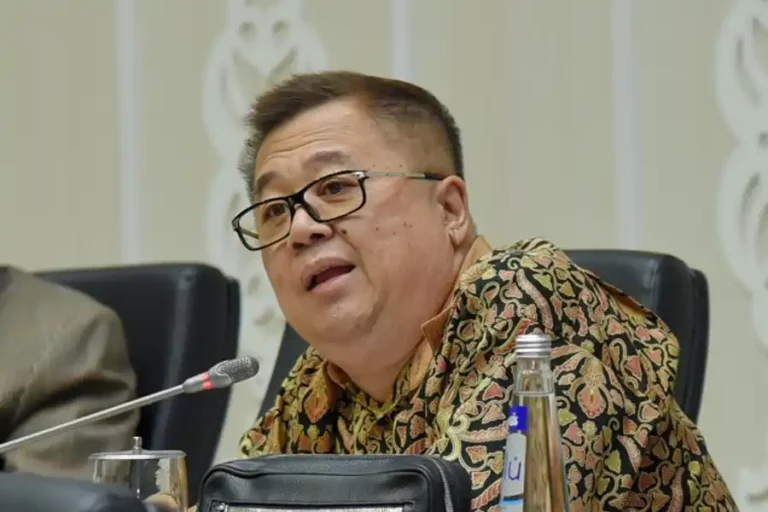 Singgung Kasus Data Pribadi untuk Pinjol, Komisi VI DPR RI Sorot Kasus Dewi Rahmawati Anggota Komisi VI DPR RI Darmadi Durianto
