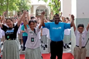 Pelajar Surabaya Kampanyekan Pencegahan Kekerasan Digital dengan Metode Edukatif Pelajar Surabaya Kampanyekan Pencegahan Kekerasan di Dunia Digital