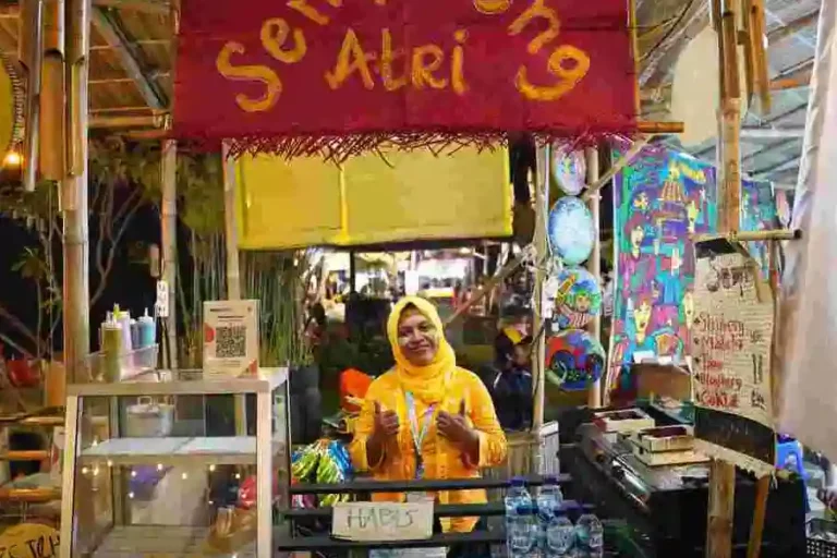Salah satu kios di Pasar Kangen Gebyar BCA Merah Putih: Indonesia Banget