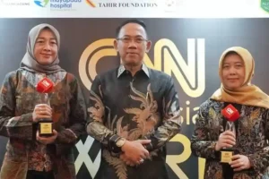 Pemkot Mojokerto Raih Dua Penghargaan di CNN Indonesia Award 2024