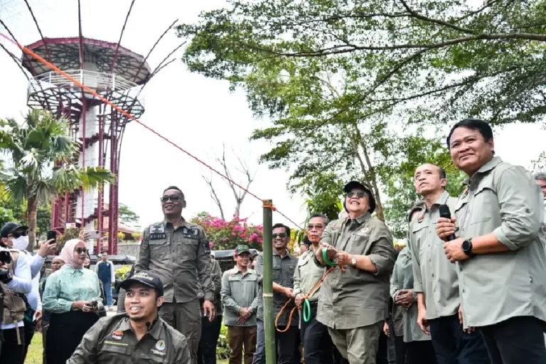 Menteri LHK Lepasliarkan Satwa untuk Peringati Hari Konservasi Alam Nasional 2024