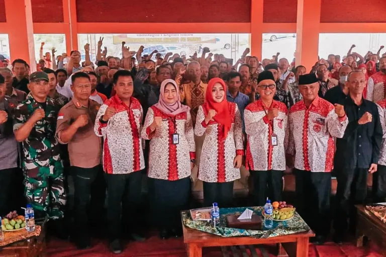 Bupati Mojokerto Dukung Peningkatan Sektor Pertanian di Pengukuhan DPD Perhiptani bupati mojokerto