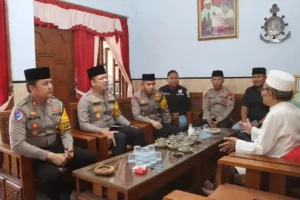 Kapolres Tulungagung Silaturahmi ke Ponpes Al Hikmah untuk Cooling System Pilkada 2024