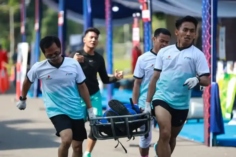 Acara tahunan 3rd Upstream Fire & Rescue Challenge (UFRC) Subholding Upstream 2024 yang digelar untuk melatih penanganan kejadian kebakaran dan penyelamatan korban dalam berbagai jenis insiden di seluruh wilayah operasi PHE Subholding Upstream.