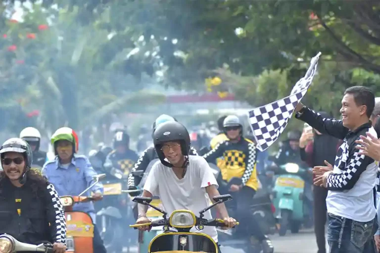 Palu Vespa Brotherhood 2024, Penguatan Silaturahmi dan Kepedulian Sosial lewat Komunitas Kegiatan Palu Vespa Brotherhood 2024