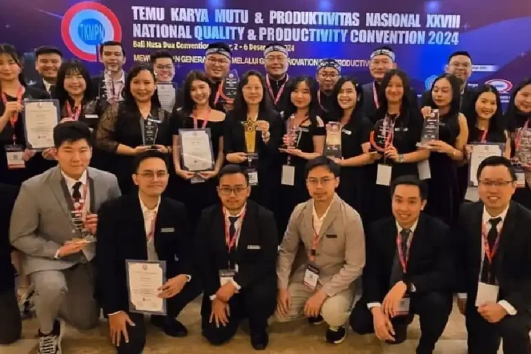 BCA Raih 15 Penghargaan di TKMPN 2024, Bukti Komitmen pada Inovasi Digital Perbankan Hadirkan inovasi perbankan, BCA raih 15 penghargaan di TKMPN 2024