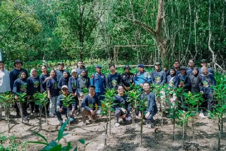 Grup PT Pertamina Hulu Indonesia Tanam Lebih dari 118 Ribu Pohon untuk Mitigasi Perubahan Iklim Dukung Mitigasi Perubahan Iklim, Grup PT Pertamina Hulu Indonesia Tanam Lebih 118 Ribu Bibit Pohon Sepanjang 2024
