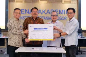 BCA dan IPB Jalin Kerja Sama, Permudah Pembayaran UKT Mahasiswa via Virtual Account BCA dan IPB bekerja sama sediakan pembayaran UKT lewat Virtual Account.