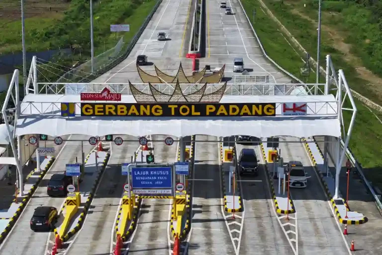 Tarif Tol Padang–Sicincin Segera Berlaku, Ini Rinciannya untuk Setiap Golongan Kendaraan Gerbang Tol Padang