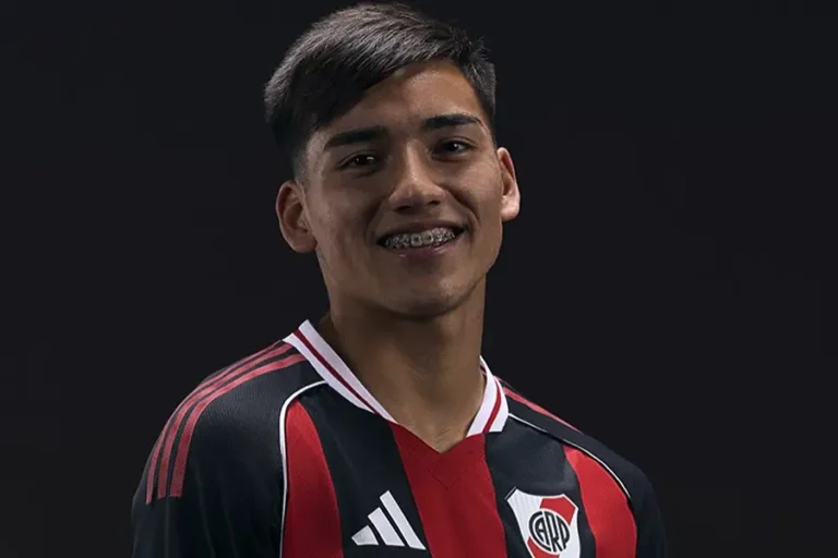 Barcelona Diam-diam Bidik Ian Subiabre, Bintang Muda River Plate yang Jadi Incaran Eropa Ian Subiabre (sumber foto: instagram @iansubiabre)