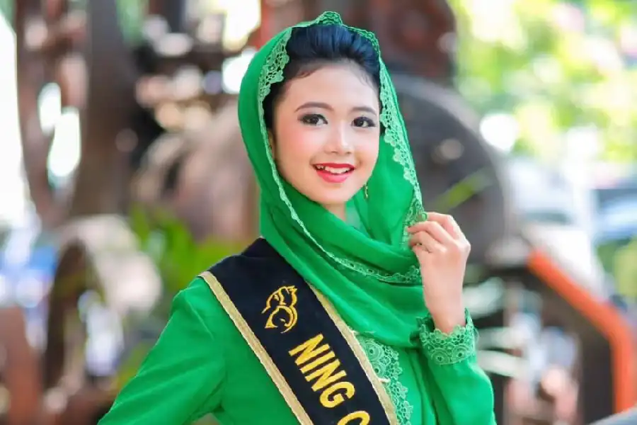 Shanun Rahmani saat terpilih sebagai Ning Cilik Surabaya 2024