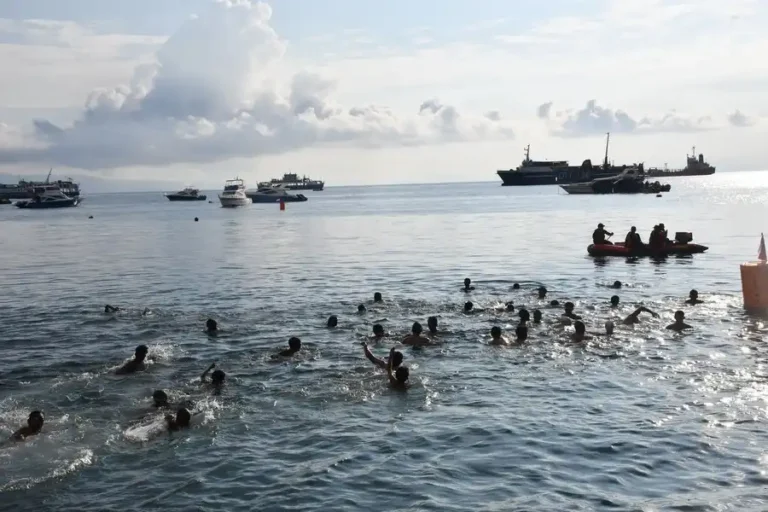 Lomba Open Water Swimming di Ternate jadi ajang memperkuat sinergi TNI, Pemda, dan masyarakat dalam semangat nasionalisme dan cinta laut.