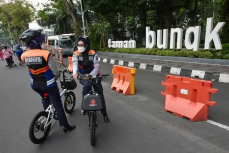 Ribuan Warga Diprediksi Padati Taman Bungkul, Surabaya Gelar Puncak Hari Hak untuk Tahu 2025 Taman Bungkul, Surabaya