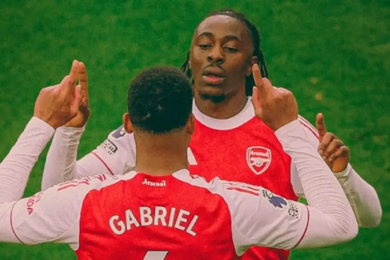 Arsenal Tundukkan Crystal Palace 1-0 Lewat Gol Tunggal Eberechi Eze di Emirates Stadium Arsenal tundukkan Crystal Palace, skor akhir 1-0 (sumber foto: facebook @Arsenal)
