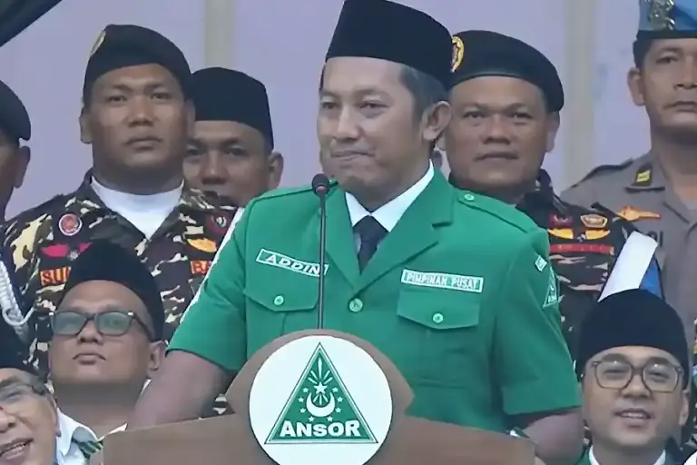 GP Ansor Dorong Kader Jadi Penggerak Ekonomi Daerah Lewat BUMA dan Ketahanan Pangan Addin Jauharudin, Ketua Umum Gerakan Pemuda Ansor, saat berpidato dalam Harlah GP Ansor ke-91 (foto: istimewa)