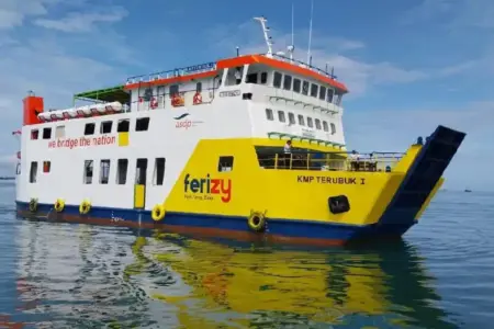 ASDP Perkuat Konektivitas Laut di Papua Barat Daya, Penopang Mobilitas Warga hingga Pariwisata Raja Ampat ASDP memperkuat layanan penyeberangan di Sorong dan Papua Barat Daya untuk menjaga konektivitas wilayah 3T, distribusi logistik, dan akses pariwisata Raja Ampat.