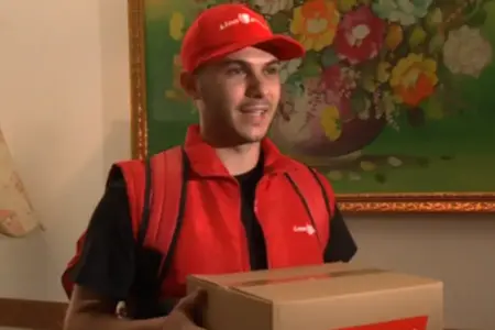 Rayakan 13 Tahun, Lion Parcel Hadirkan Promo 13.13 dan Perkuat Layanan Jelang Ramadan 2026 Lion Parcel merayakan 13 tahun perjalanan dengan promo 13.13 dan penguatan layanan logistik untuk menghadapi lonjakan pengiriman Ramadan 2026.