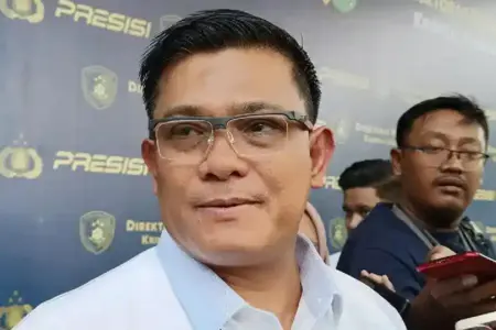 Bareskrim Usut TPPU Tambang Emas Ilegal Rp25,8 Triliun, Tiga Lokasi di Jatim Digeledah Direktur Tipideksus Bareskrim Polri, Brigjen Pol. Ade Safri Simanjuntak