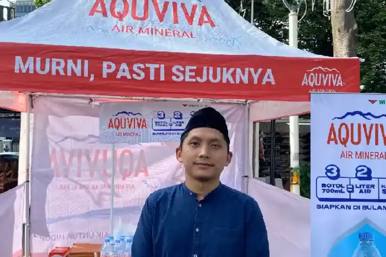 AQUVIVA Distribusikan Air Mineral ke 321 Masjid Selama Ramadan 2026, Dukung Hidrasi Jamaah di Seluruh Indonesia AQUVIVA salurkan air mineral ke 321 masjid selama Ramadan 2026, dukung hidrasi jamaah melalui program #321AQUVIVABerbagiKesejukan.