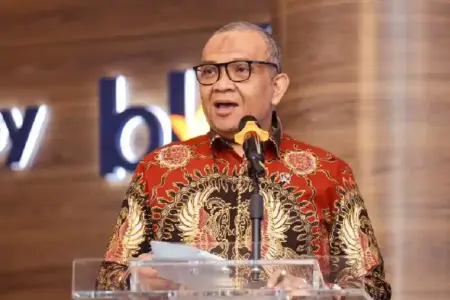 Wamenaker Tegaskan Audit K3 Tak Boleh Ditawar: Menyangkut Nyawa Pekerja dan Keberlanjutan Usaha Wamenaker Afriansyah Noor tegaskan audit K3 wajib independen dan tegas demi keselamatan pekerja serta keberlanjutan usaha.