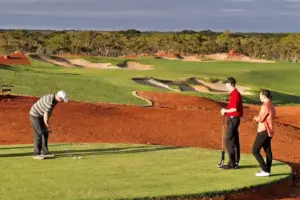 7 Lapangan Golf Ikonik di Western Australia: Main Golf dengan Pemandangan Samudra hingga Kanguru Liar Lapangan Golf Ikonik di Western Australia