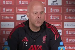 PSG vs Liverpool: Arne Slot Waspadai Tekanan Tinggi Les Parisiens, The Reds Diminta Bangkit Arne Slot