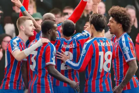 Jean Philippe Mateta Jadi Pahlawan, Crystal Palace Bungkam Newcastle 2-1 di Menit Akhir Tim Crystal Palace usai mengalahkan Newcastle United dengan hasil 2-1 (sumber foto: facebook @officialcpfc)