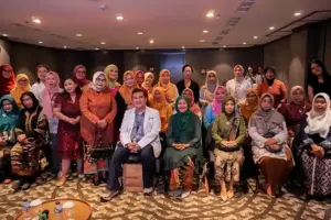 ARTOTEL Yogyakarta Gelar “Kartini Reborn”, Angkat Isu Kesehatan Perempuan dan Kreativitas ARTOTEL Yogyakarta gelar Kartini Reborn, angkat isu kesehatan perempuan dan kreativitas lewat talkshow kanker serviks dan workshop jurnal.