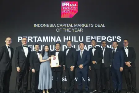 Pertamina Hulu Energi Sabet Penghargaan Bergengsi IFR Asia 2025, Bukti Kuatnya Kepercayaan Investor Global Pertamina Hulu Energi raih Indonesia Capital Markets Deal of the Year IFR Asia Awards 2025 berkat sukses global bond USD 1 miliar.