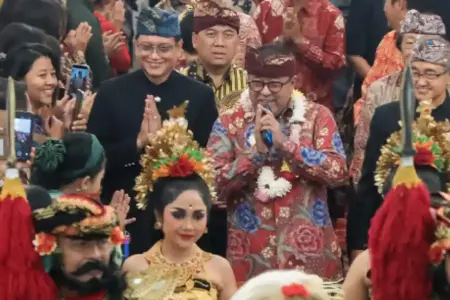Dharma Santi Nyepi 2026 di Balai Kota, Wagub Rano Karno Tegaskan Komitmen Jaga Harmoni Jakarta Wagub Rano Karno tegaskan komitmen Pemprov DKI dukung kegiatan keagamaan saat Dharma Santi Nyepi 2026 di Balai Kota Jakarta.