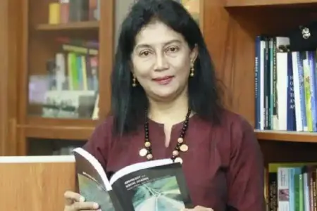 Makna Hari Kartini 2026: Guru Besar UNAIR Tekankan Otonomi Perempuan dan Soroti Beban Ganda Guru Besar Sosiologi Gender Universitas Airlangga (UNAIR), Prof Dr Emy Susanti
