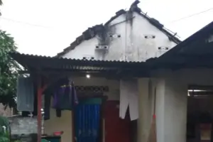 Tindak Lanjuti Atensi KPK, Pemkot Mojokerto Perketat Verifikasi Penerima Bantuan Bedah Rumah 2026 Pemkot Mojokerto memperketat verifikasi penerima bantuan bedah rumah 2026 setelah adanya atensi KPK terkait data penerima di Kelurahan Kauman.