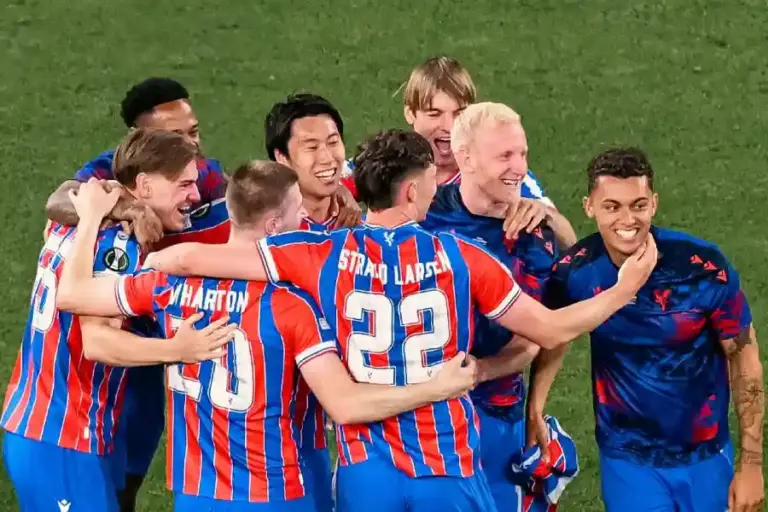 Crystal Palace Juara Liga Conference 2025/26 Usai Kalahkan Rayo Vallecano di Final Crystal Palace menjuarai Liga Conference 2025/26 usai mengalahkan Rayo Vallecano 1-0 di final. Gelar Eropa pertama The Eagles tercipta di Leipzig.