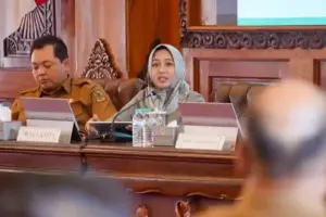 Ekonomi Kota Mojokerto Tumbuh 6,05 Persen pada Triwulan I 2026, Lampaui Jatim dan Nasional Pertumbuhan ekonomi Kota Mojokerto triwulan I 2026 mencapai 6,05 persen, melampaui Jawa Timur dan nasional berkat penguatan UMKM dan investasi.