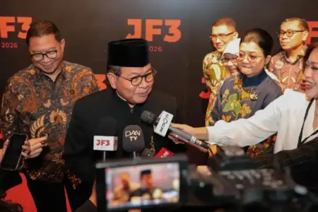 Pramono Anung Dukung JF3 2026, Perkuat Ekonomi Kreatif Jakarta Menuju Kota Global Pramono Anung mendukung JF3 2026 sebagai penggerak ekonomi kreatif, industri mode, dan transformasi Jakarta menuju kota global.