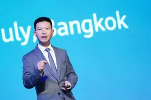 KTT Pengembangan Broadband APAC 2026 di Bangkok: Rancang Infrastruktur Jaringan Berbasis AI Masa Depan Denny Deng, President of Huawei Asia Pacific Carrier Business