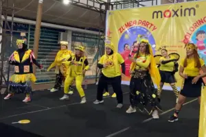 Maxim Gelar Zumba Akbar di Surabaya, Targetkan 3.000 Peserta dengan Doorprize dan Beragam Aktivitas Seru Maxim menggelar Zumba Akbar di Taman Bungkul Surabaya pada 26 Juli 2026 dengan target 3.000 peserta, doorprize menarik, dan berbagai aktivitas seru.