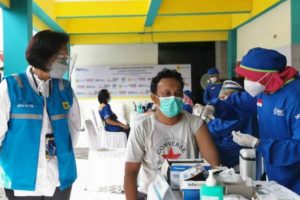 PLN Vaksinasi 1.574 Petugas untuk Dukung Kelistrikan PON XX Papua