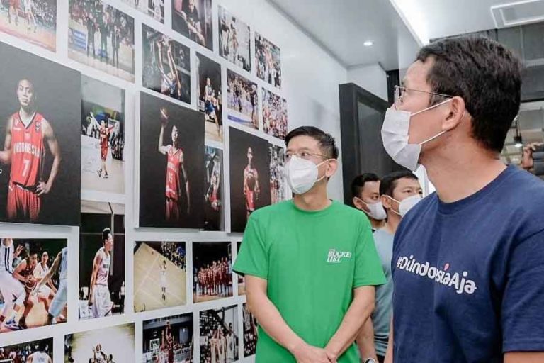 Menparekraf Dorong Pengembangan Wisata Olahraga Basket di Bogor
