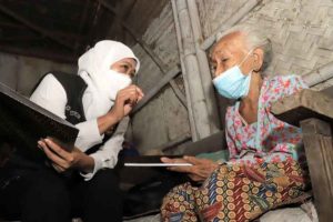 Gubernur Khofifah Ajak Umat Islam Teladani Akhlak Rasulullah dalam Keseharian