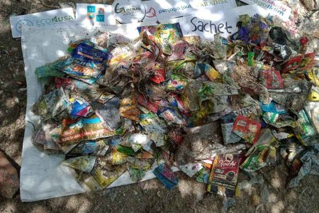 Olah Sampah dari 2 Ton Hingga 12 Ton Perhari, Luhut Apresiasi TPS3R di Desa Tembokrejo
