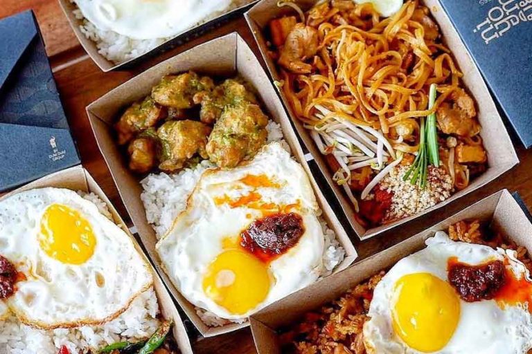 Satu Hari Bersama Empat Kuliner Khas Jepang dan Thailand, Mau Dong!