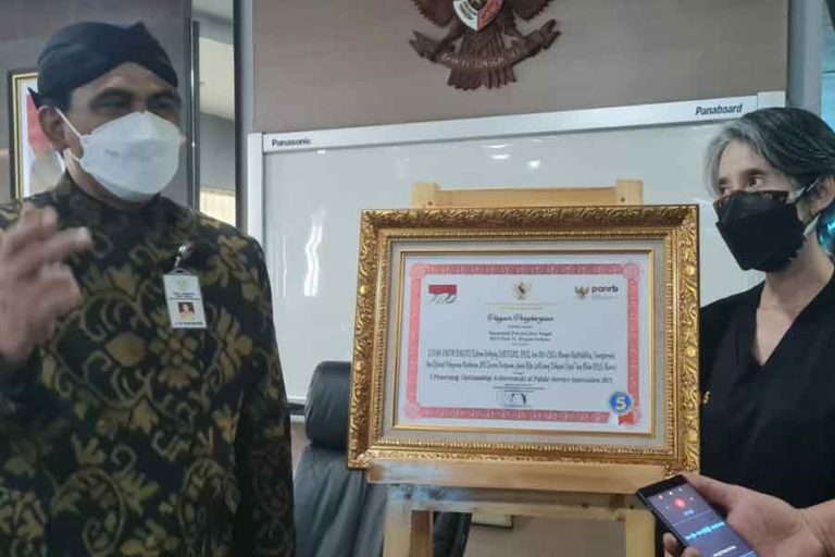 Si Bina Cantik Bingits Antar Jateng Raih Top 5 Outstanding Achievement Servisce Innovation 2021