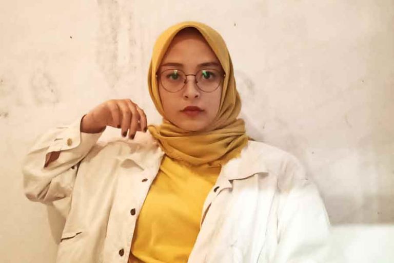 Ading dan Dunia Teater, Saling Mengenal dan Membuka Diri