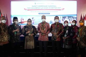 Presiden Jokowi Nobatkan Jateng Provinsi Terbaik Layanan Investasi Nasional 2021