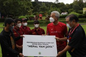 Percantik Nepal Van Java, Ganjar Bantu 2 Ton Cat