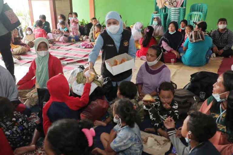 Warga Mengungsi Akibat Letusan Gunung Semeru Berjumlah 3.697 Jiwa
