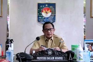 Jelang Akhir Tahun, Mendagri Minta Pemda Kebut Vaksinasi Covid-19